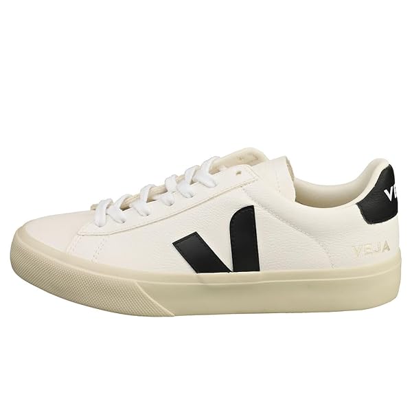 VEJA Women's Campo Chrome Free/Extra White/Black 7.5 Medium