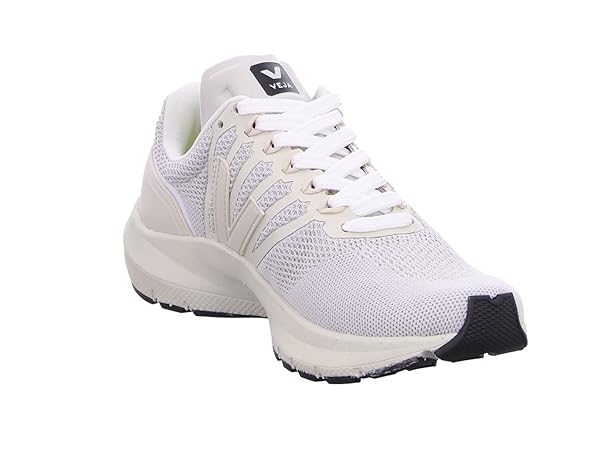 Veja Marlin Light V-Knit Sneaker, 37, White