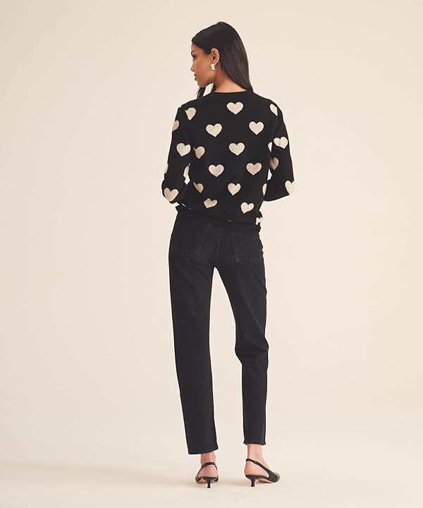Naadam Womens Cashmere Heart Crewneck Sweater