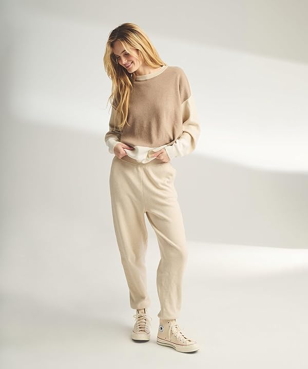 NAADAM Women's Cafe Cotton Cashmere Colorblock Sweatshirt