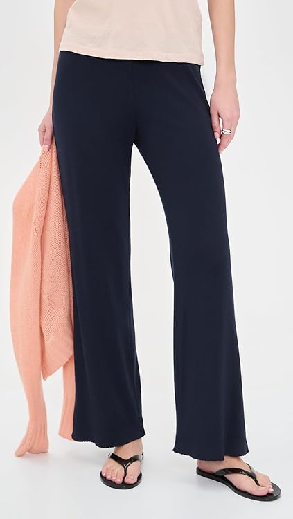 DONNI. Women's The Baby Scallop Sweatpants