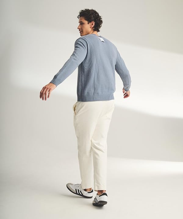 NAADAM Men's Lightweight Reversible Cashmere V-Neck Sweater