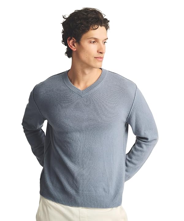 NAADAM Men's Lightweight Reversible Cashmere V-Neck Sweater