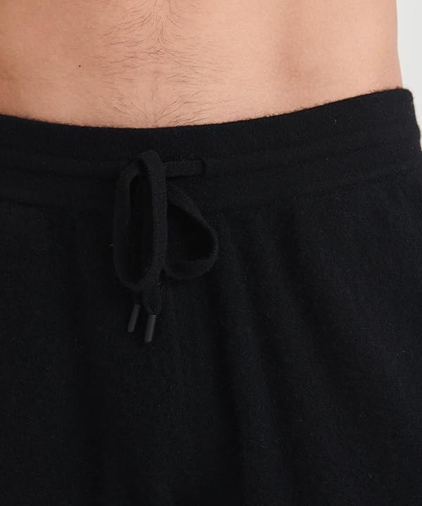 The Off-Duty Cashmere Jogger