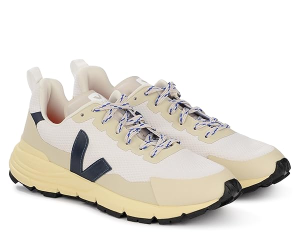 White Dekkan Sneakers with Alveomesh by Veja