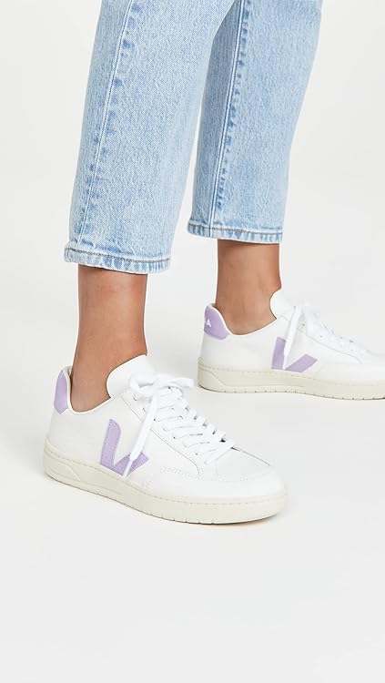 Veja Women's V-12 Sneaker