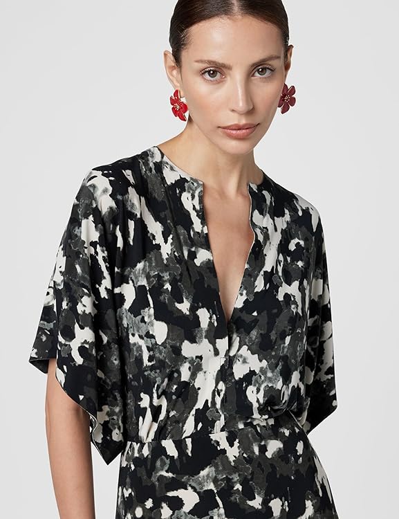 Norma Kamali Women's Obie Gown