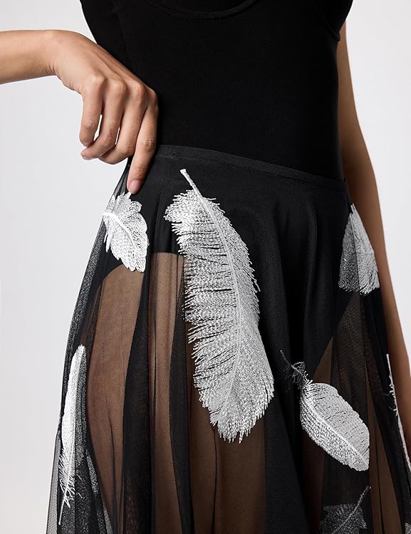 Norma Kamali Womens Flared Skirt to Midcalf (25)