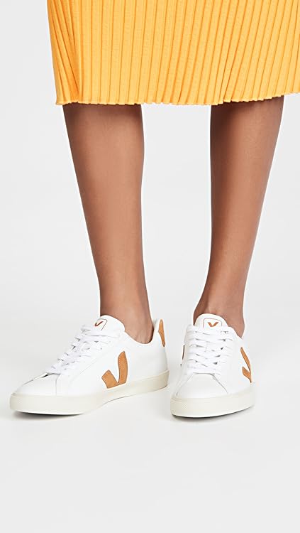 Veja Women's V-10 Sneakers